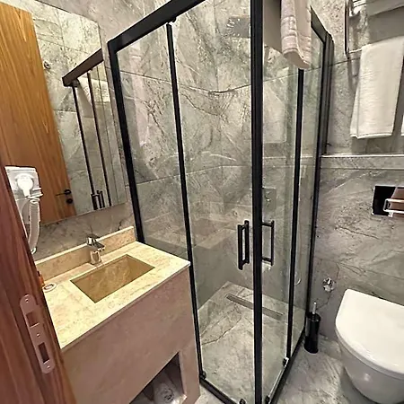 Hotel Berfinn Ortakoey Istanbul