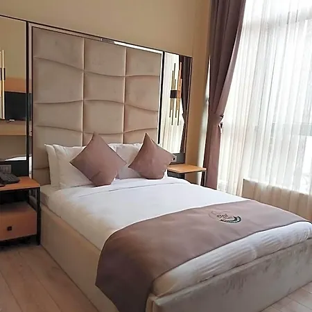 Berfinn Ortakoey Hotel
